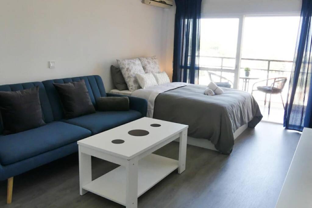Holiday Rentals Piscina, Playa Parking A 5 Min Caminando Del Puerto De Benalmadena Exterior photo